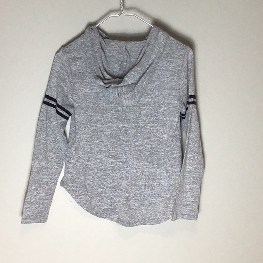 Atticute > Gray Hooded Sweatshirt Small - Picture 7 of 7